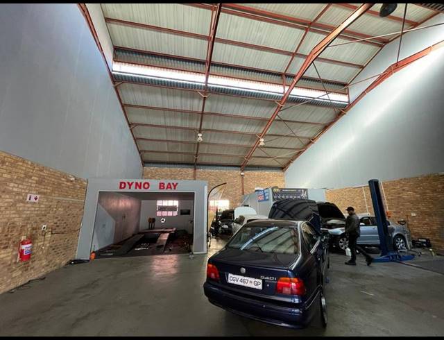 INDUSTRIAL PROPERTY TO RENT IN HENNOPSPARK